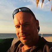 יהונתן עוזר ליף יהונתן עוזר ליף