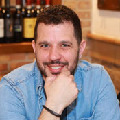 אלון ביצ'אצ'ו מלכה